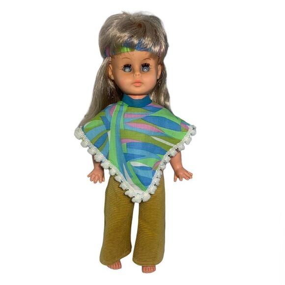 18” Vintage Yorkville Hippie Doll by Regal Toy Made in Canada - Picture 8 of 10